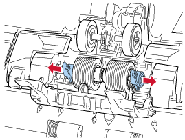 将分离轮左右侧的控制杆向外滑动